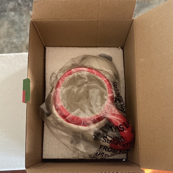 BNIB Peanuts Snoopy Santa Hat Sculpted 14oz Ceramic Holiday Collectors Mug - Picture 10 of 17